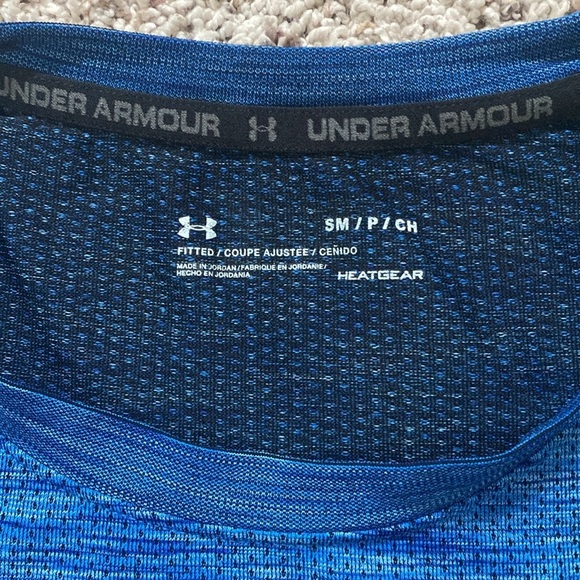 Mens Under Armour UA Long Sleeve Heatgear top size small Blue - Picture 4 of 4